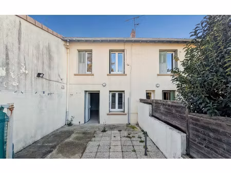 maison pont-de-l'isère 94.71 m² t-3 à vendre  140 000 €