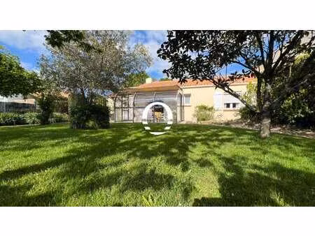 vente maison à pornic (44210) : à vendre / 59m² pornic