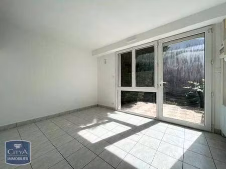 location appartement t1 à nantes saint-jacques (44000) : à louer t1 / 26m² nantes saint-ja