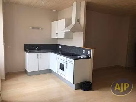 location appartement 3 pièces à nort-sur-erdre (44390) : à louer 3 pièces / 71m² nort-sur-