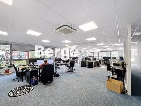 location bureaux 485 m²
