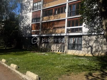 appartement de 84 m² à chilly-mazarin