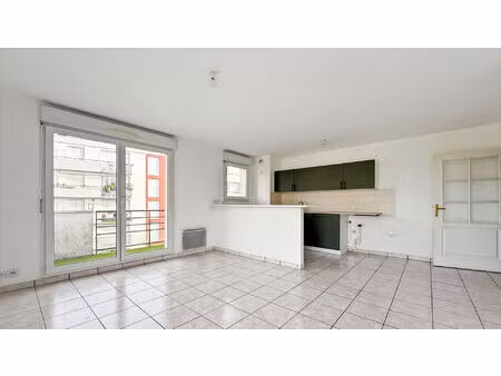 appartement joue les tours 4 pièce(s) 72.46 m2