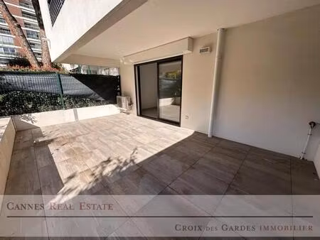 cannes – studio avec terrasse  jardin privatif et parking dans résidence neuve