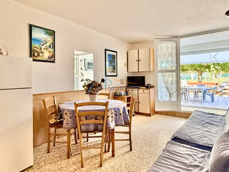 la grande motte - studio cabine avec terrasse et parking