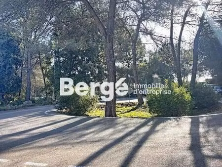location commerce antibes 06600 380m²