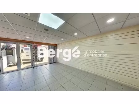 location commerce grasse 06130 60m²