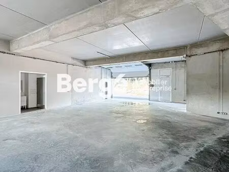 location entrepôt valbonne 06560 278m²