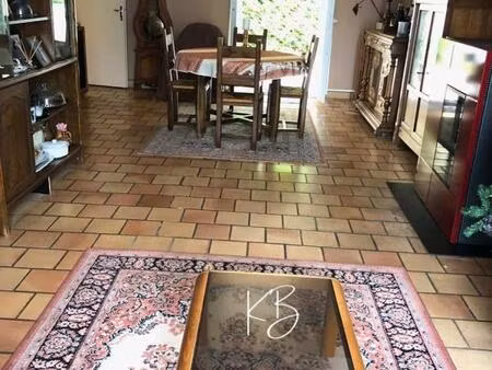 maison-sous sol total-6 chambres-jardin-terrasse