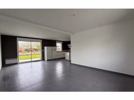 location maison  107.13 m² t-5 à coutiches  1 200 €