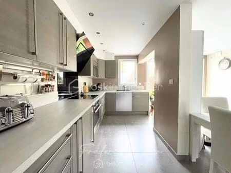 maison contemporaine  lumineuse et sans vis-a-vis