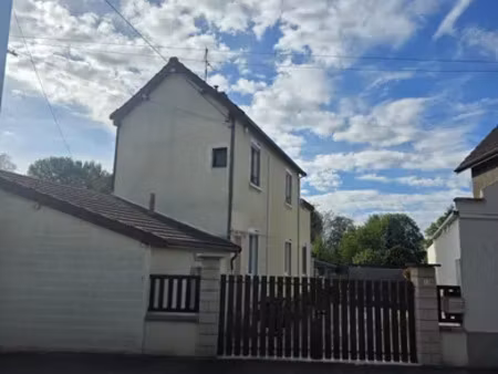 maison à troyes (10000)