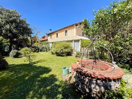 maison de village de 225 m² à lameac