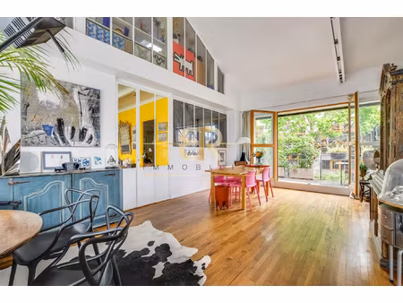 loft d'architecte de 170m2 avec terrasse  balcon et parking