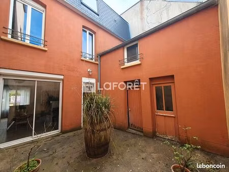 maison 4 pièces 106 m²