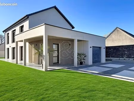 maison 7 pièces 180 m²