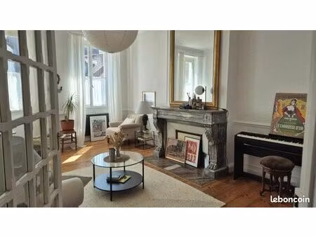 appartement 3 pièces 55 m²