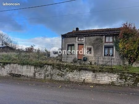 maison 1 pièce 80 m²