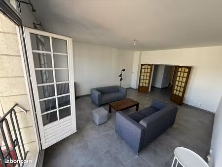 appartement t3 place st pierre