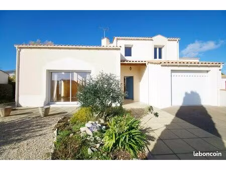 maison 5 pièces 141 m²