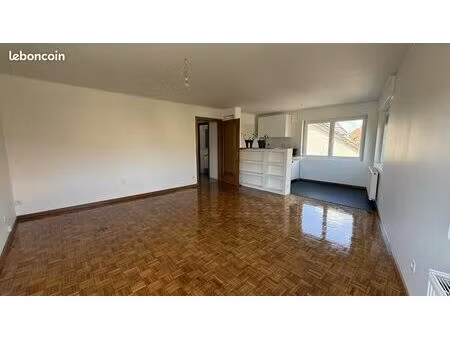 appartement 3 pièces 93 m²