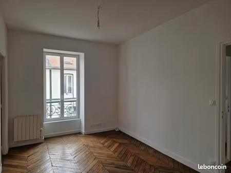 appartement 3 pièces 55 m²