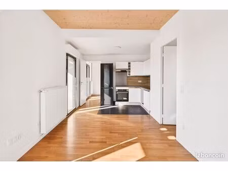 appartement 3 pièces 56 m²