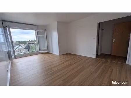 t2 48m2 lambersart canteleu-hippodrome  terrasse et garage (proche métro)