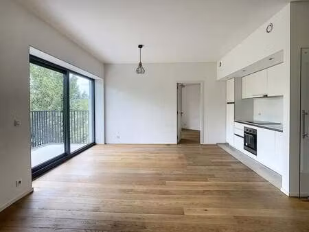 appartement à louer à woluwe-saint-lambert € 1.190 (layua) - home invest belgium | zimmo