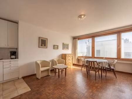 appartement à vendre à knokke € 275.000 (lnbzr) - sharp&wolf | zimmo