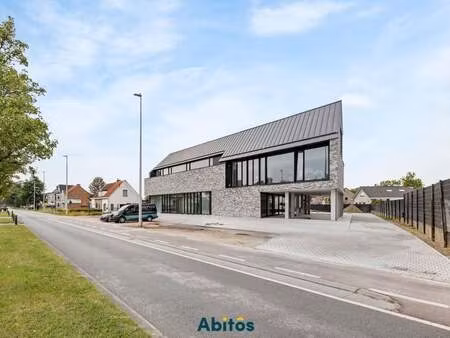 bien professionnel à louer à lochristi € 3.000 (lnbup) | zimmo