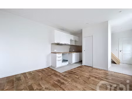 location appartement  45.86 m² t-3 à maisons-alfort  1 500 €