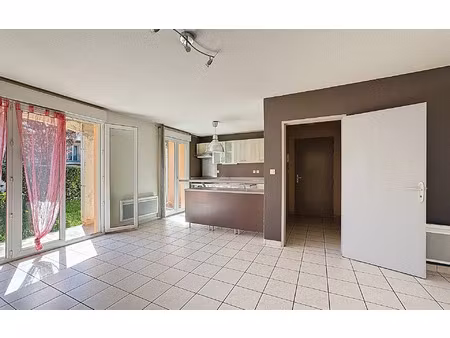 location appartement  47.26 m² t-2 à onet-le-château  520 €