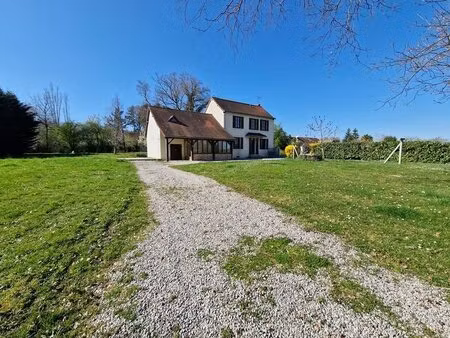 la maison dans la campagne et sans vis à vis
