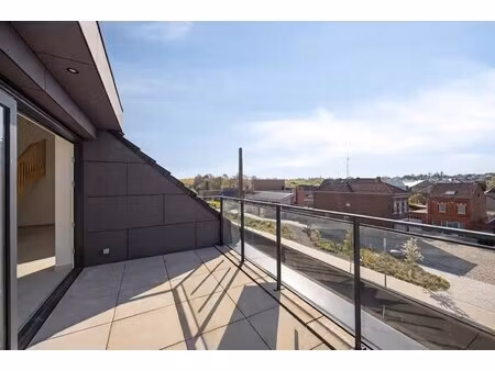 uniek petnhouse (duplex) van 192 m² met 3 slpk's met prachtig zicht in borgloon