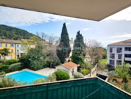 appartement le luc 3 pièce(s) 62 m2