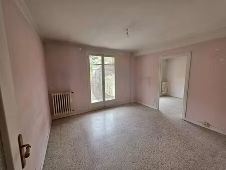 appartement deux pieces menton careï