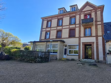 maintenon gare - studio de 17 89 m² avec parking et cave