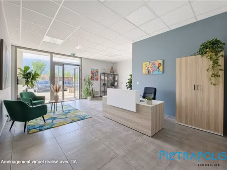 local professionnel de 87 m²