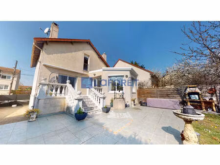 maison athis mons 6 pièce(s) 117 m2