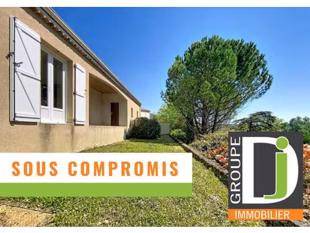 maison récente à vendre à beauvallon  avec jardin et piscine