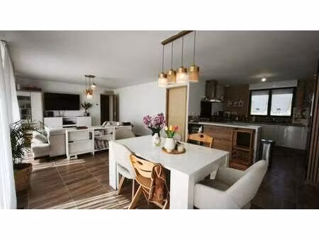 vente maison à maël-carhaix (22340) : à vendre / 113m² maël-carhaix