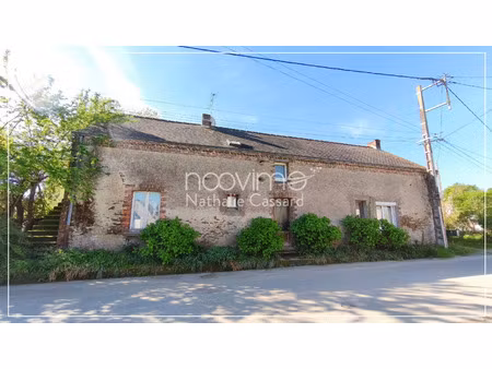 vente maison en pierre à rénover –136 m² 5 chambres + grenier aménageable – environnement 