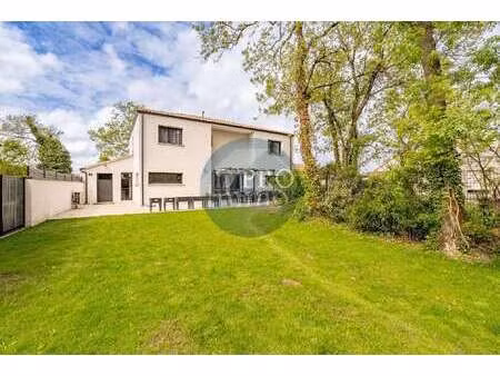 vente maison à pont-saint-martin (44860) : à vendre / 172m² pont-saint-martin