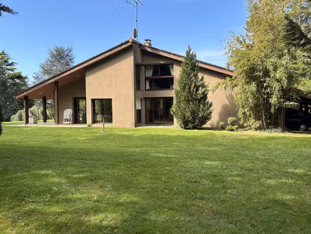 maison familiale dans un cadre privilegie !