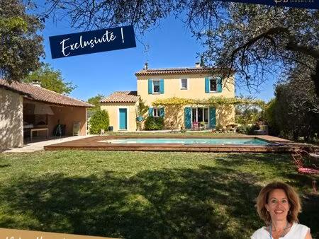 bastide 4 chambres  piscine  terrain clos