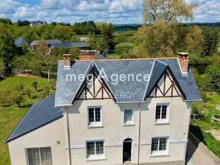 maison ancienne avec terrain constructible le bourg d'iré