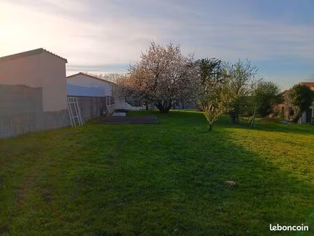 terrains à vendre 559 m²