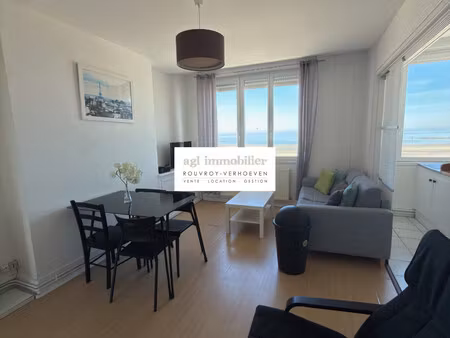 appartement meublé avec vue mer – disponible immédiatement
