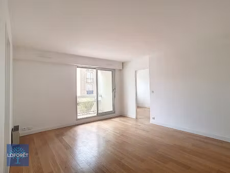 appartement la varenne saint hilaire 2 pièce(s) 43.79 m2